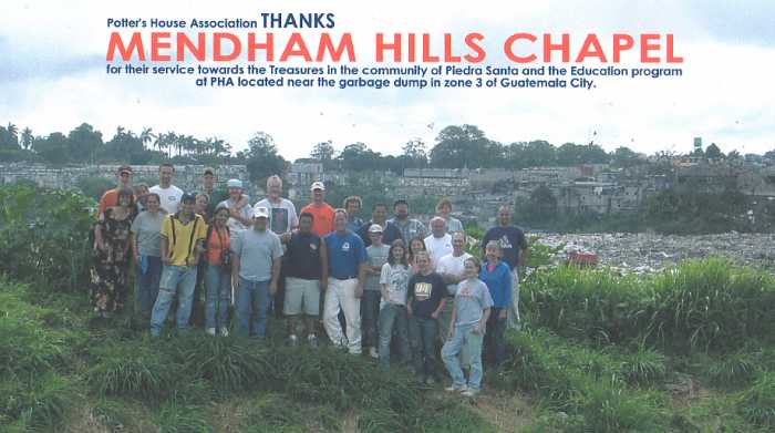 Mendham Hills Chapel group in front
of the Guatemala City Dump