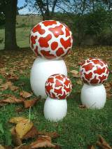 Mushroom-sculptures